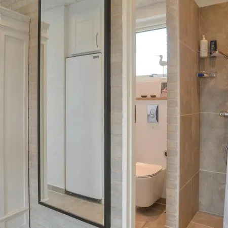 Two-bedroom Holiday In V Ferienhaus *